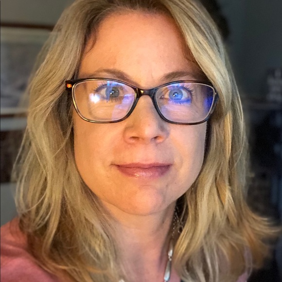 Meet your Posher, Patty - Picture 1 of 1